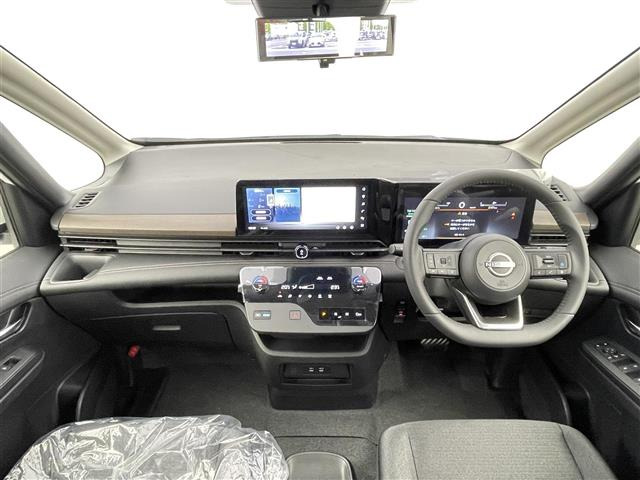 セレナ1.4 e-POWER ハイウェイスターV