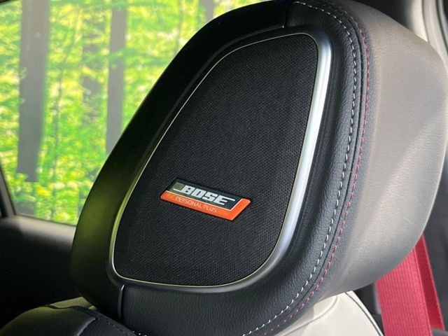ノートオーラ1.2 NISMO チューンド e-POWER 4WD