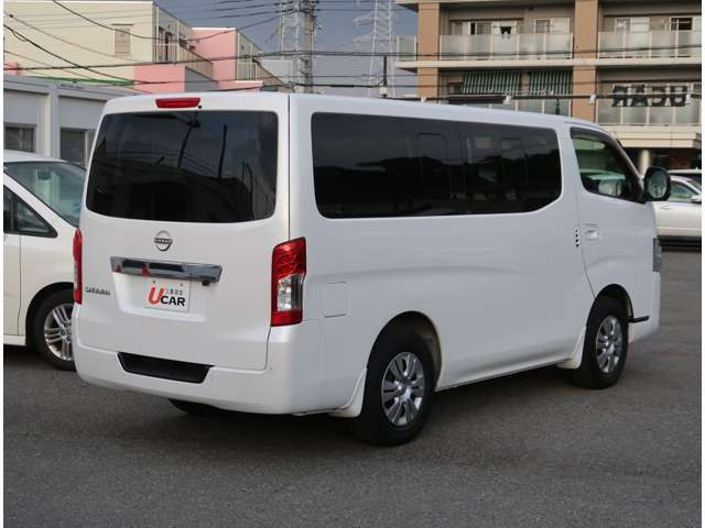 キャラバンワゴン2.5 GX ロング 低床 4WD