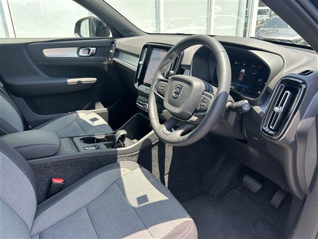 XC40プラス B3