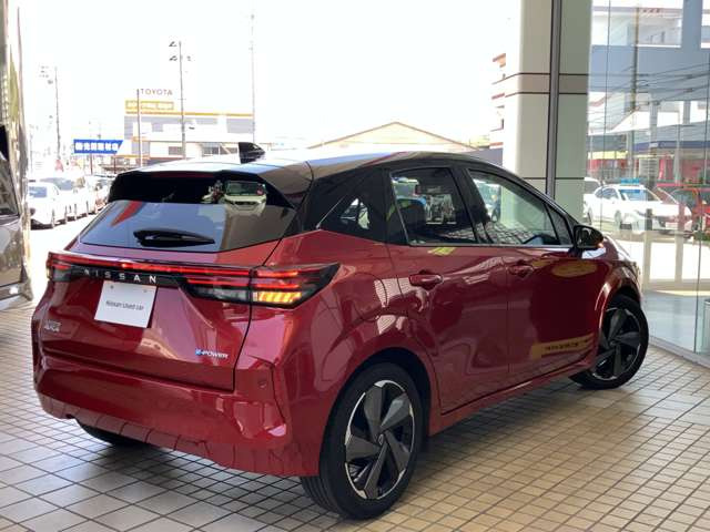 ノートオーラ1.2 G レザーエディション