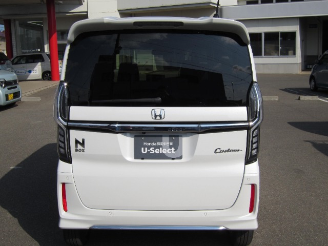 N-BOXカスタムL 4WD