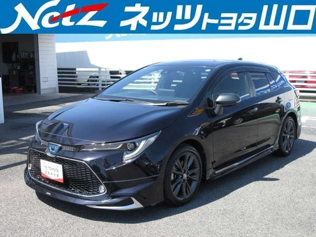 カローラツーリング1.8 ハイブリッド W×B