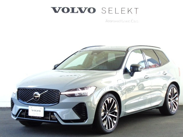 XC60ウルトラ T6 AWD プラグイン ハイブリッド 4WD