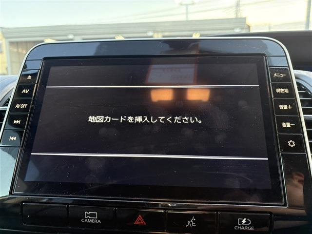 セレナ1.2 e-POWER XV