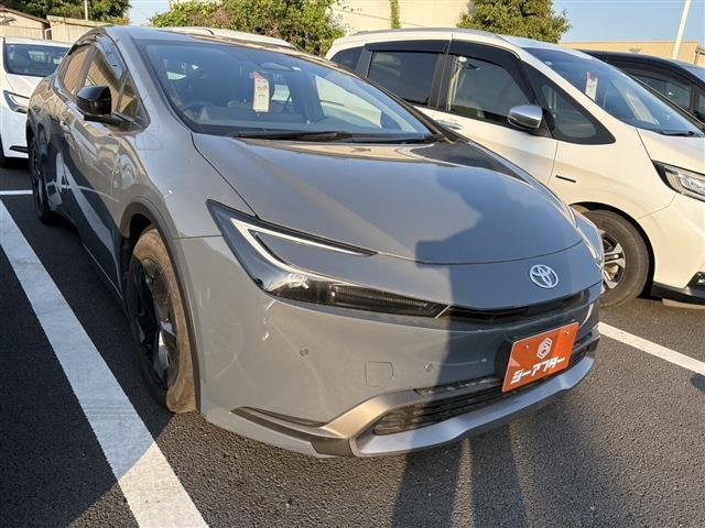 プリウス1.8 U E-Four 4WD