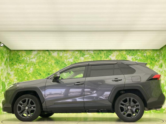RAV42.5 ハイブリッド アドベンチャー E-Four 4WD