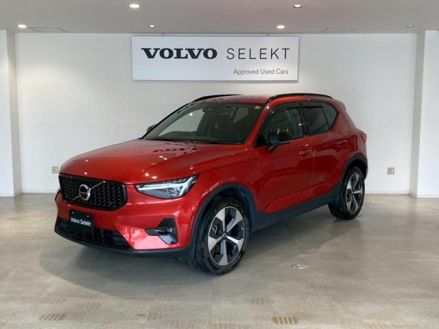 XC40アルティメット B4 AWD ダークエディション 4WD