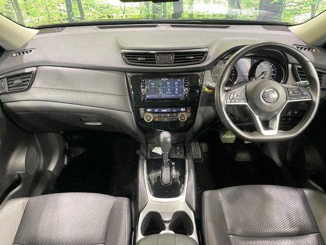 エクストレイル2.0 20Xi