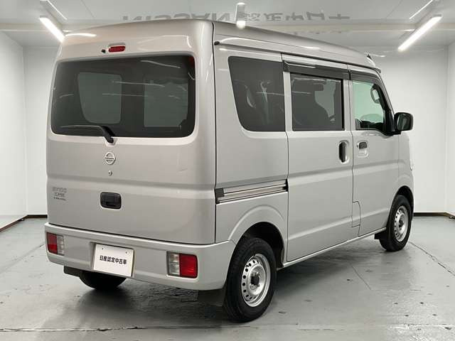 NV100クリッパーDX ハイルーフ 4WD