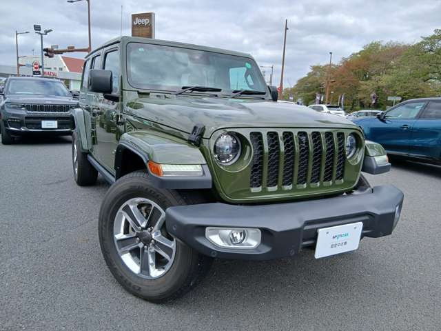 ラングラーアンリミテッド サハラ 4WD