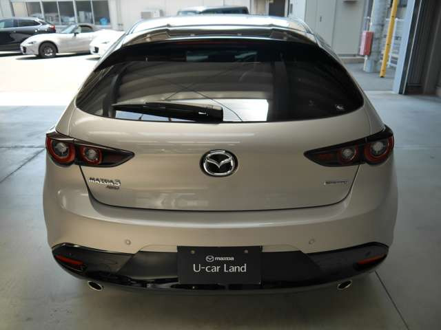 MAZDA3ファストバック2.0 20S バーガンディ セレクション 4WD