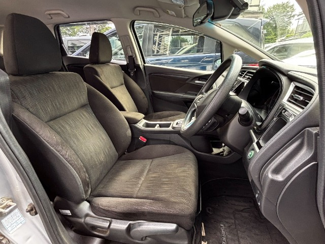 シャトル1.5 G ホンダセンシング 4WD