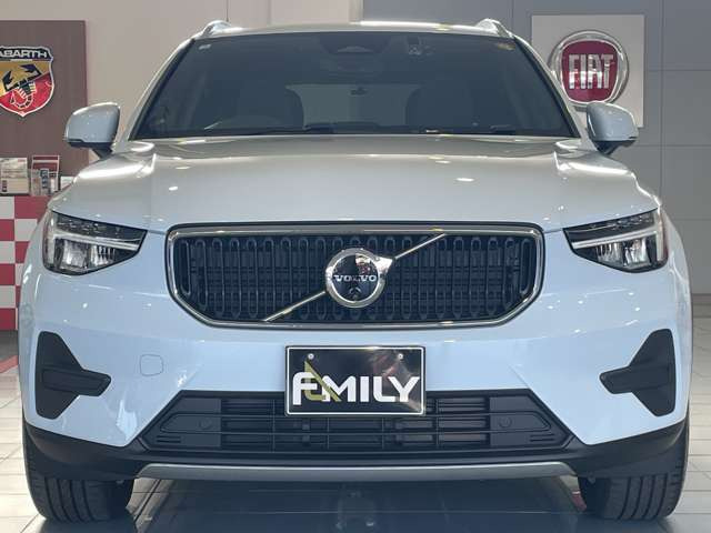 XC40プラス B3