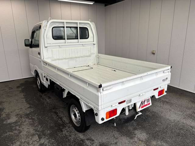 �l�C��4WD�A�y�����ԁA�R���p�N�g�J�[�ASUV�A�Z�_���A�~�j�o���A�A���Ԃ܂ŕ��L����葵���Ă���܂��B