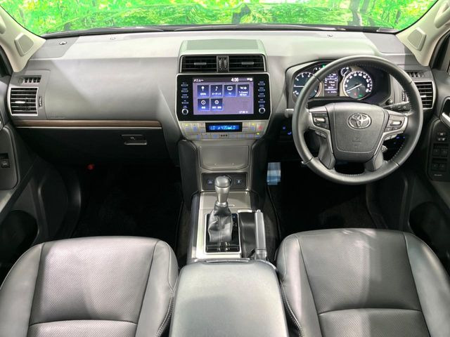 ランドクルーザープラド2.7 TX Lパッケージ マットブラック エディション 4WD