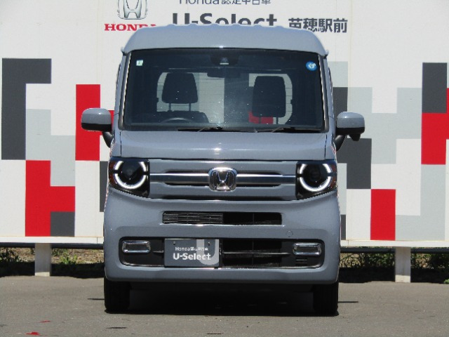 N-VAN+スタイル ファン 4WD