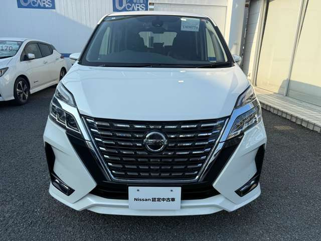 セレナ2.0 ハイウェイスターV