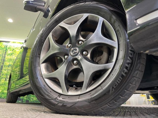 �y����16�C���`�A���~�z�C�[���z�O�ςɃ}�b�`���������A���~�z�C�[���𑕒����Ă���܂��B�e��ЊO�A���~�z�C�[����A�X�^�b�h���X�^�C�����戵�����Ă���܂��B���񂲑��k����������