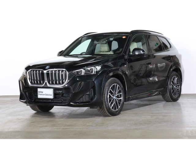 iX1xドライブ30 Mスポーツ 4WD