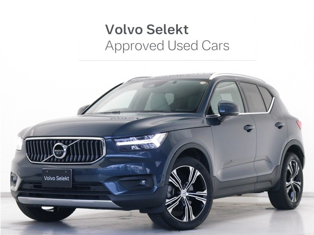XC40B4 AWD インスクリプション 4WD