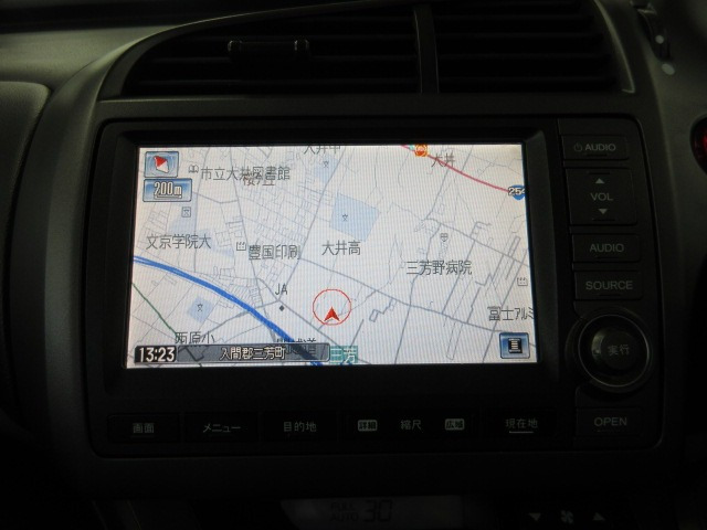 ストリーム1.8 RSZ