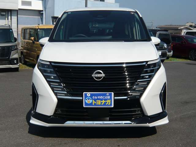 セレナ1.4 e-POWER ハイウェイスターV マルチベッド