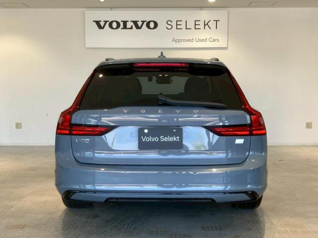 V90リチャージ プラグインハイブリッド T8 AWD インスクリプション 4WD