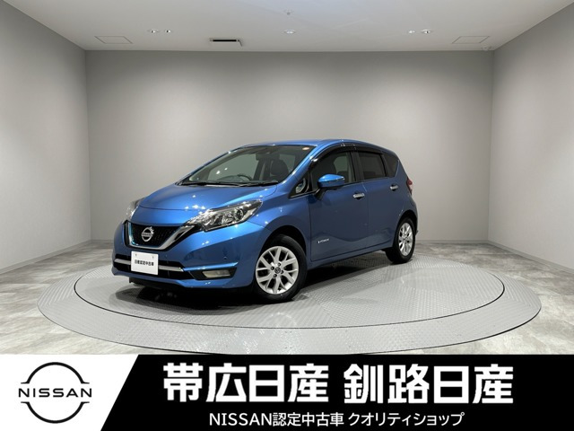 ノート1.2 e-POWER メダリスト FOUR 4WD