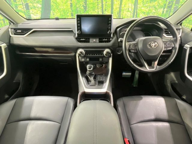 RAV42.0 G 4WD