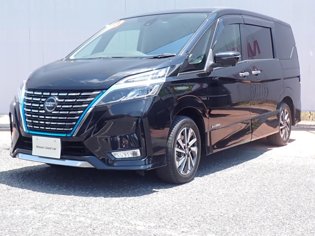セレナ1.2 e-POWER ハイウェイスターV