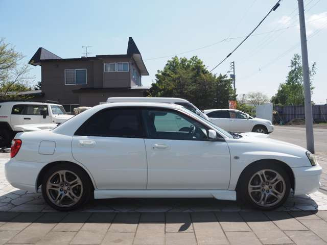 �ЊO�̃I�v�V�����AHDD�i�r��ETC�A�G�A����18�C���`AW�Ȃǂ̃I�v�V���������p�Ӓv���܂�!���Ȃ������̈�������`�������Ē����܂���