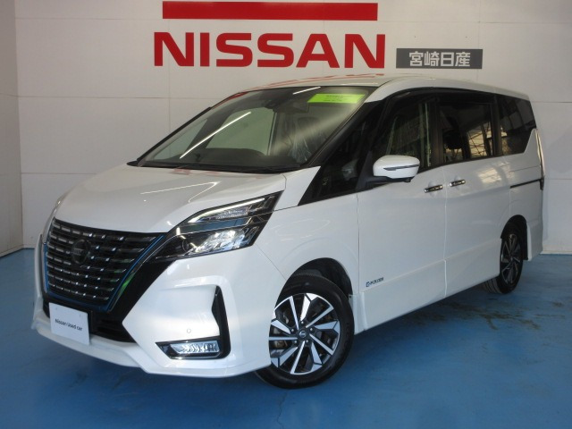 セレナ1.2 e-POWER ハイウェイスターV