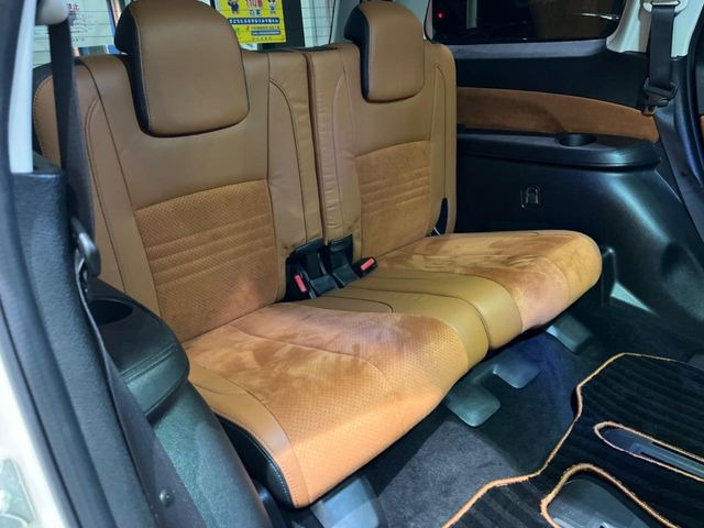 3��ڃV�[�g�͂�������ԗǍD����l�ł��������ƍ����Ē����܂��̂ŁA��l���ł̂��o���������N���N�ł��􂲉Ƒ��ŁA�C�̒m�ꂽ���ԂŁA�h���C�u�ɍs���̂��y���݂ł��ˁ�