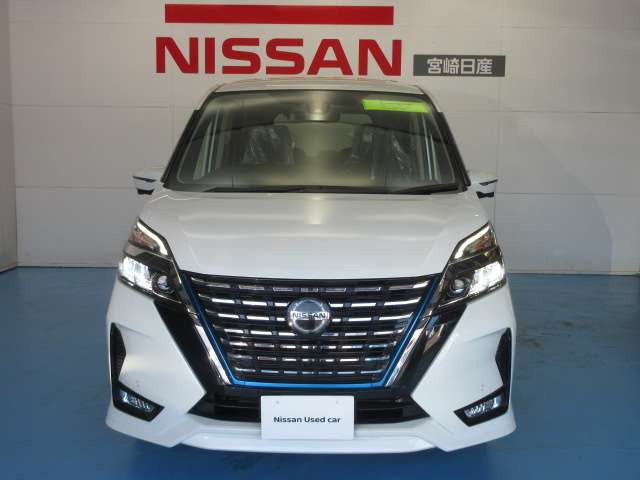 セレナ1.2 e-POWER ハイウェイスターV