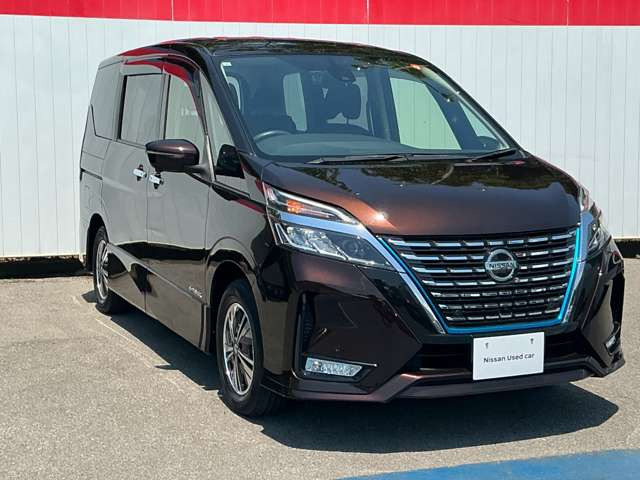 セレナ1.2 e-POWER ハイウェイスターV