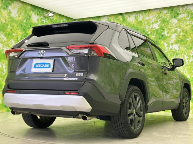 RAV42.5 ハイブリッド アドベンチャー E-Four 4WD