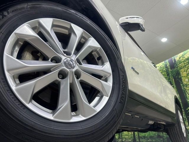 �y����17�C���`�A���~�z�C�[���z�f�U�C�����̍��������A���~�z�C�[���𑕒����Ă���܂��B�e��ЊO�A���~�z�C�[����A�X�^�b�h���X�^�C�����戵�����Ă���܂��B���񂲑��k����������