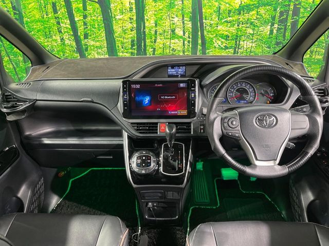 ヴォクシー2.0 ZS 煌