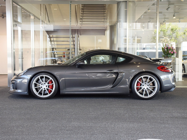 ケイマンGT4