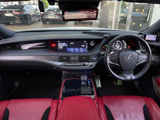 LS500h Fスポーツ