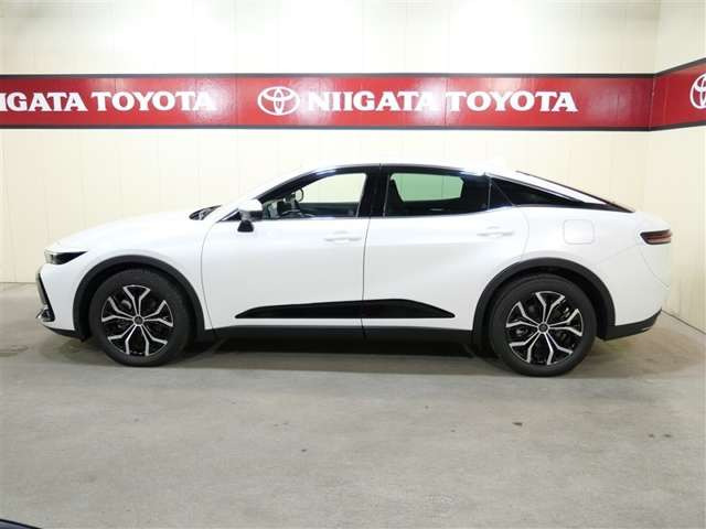 クラウンクロスオーバー2.5 G アドバンスト E-Four 4WD