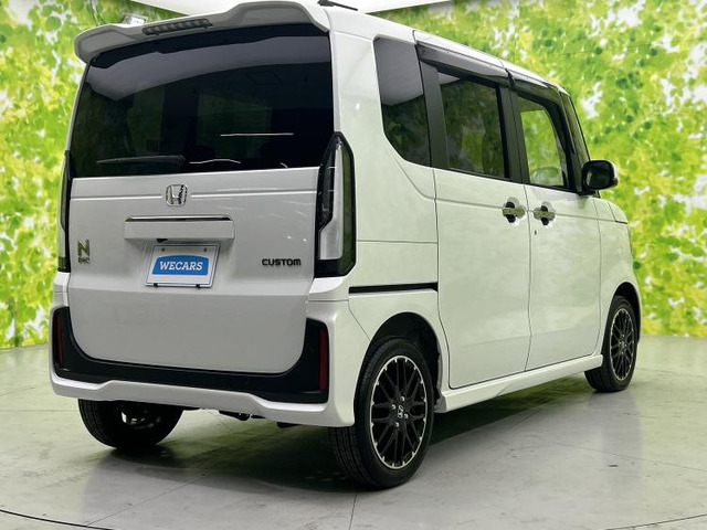 N-BOXカスタムターボ コーディネートスタイル モノトーン 4WD