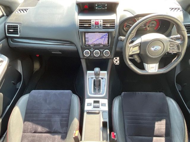 WRXS4 2.0 GT-S アイサイト 4WD