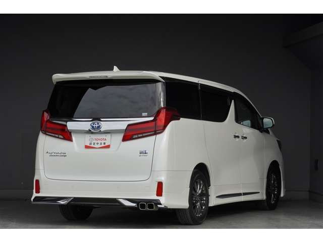アルファードハイブリッド 2.5 エグゼクティブ ラウンジ S E-Four 4WD