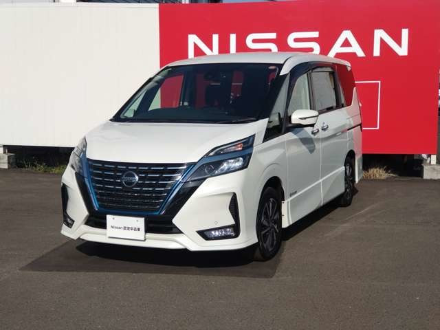 セレナ1.2 e-POWER ハイウェイスターV