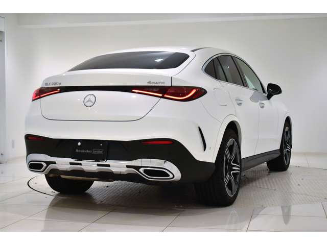 GLCクーペ220d 4マチック AMGラインパッケージ(ISG) 4WD