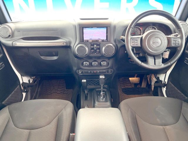 ラングラーアンリミテッド スポーツ 4WD