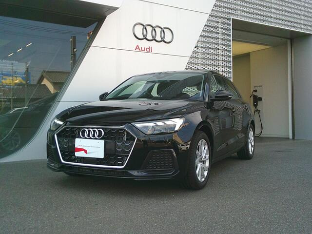 A1スポーツバック25 TFSI アドバンスド
