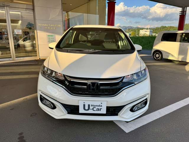 フィット1.5 ハイブリッド L ホンダセンシング 4WD